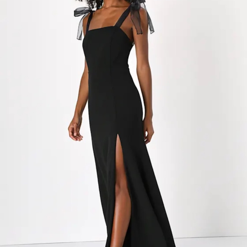 Lulus brand new tie strap mermaid dress size large